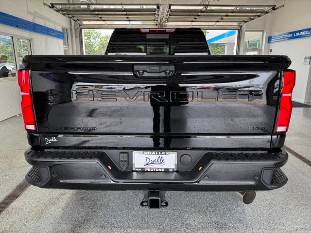 New 2026 Chevrolet Silverado 2500 LTZ w/ LTZ Plus Package AWD/4WD image 9
