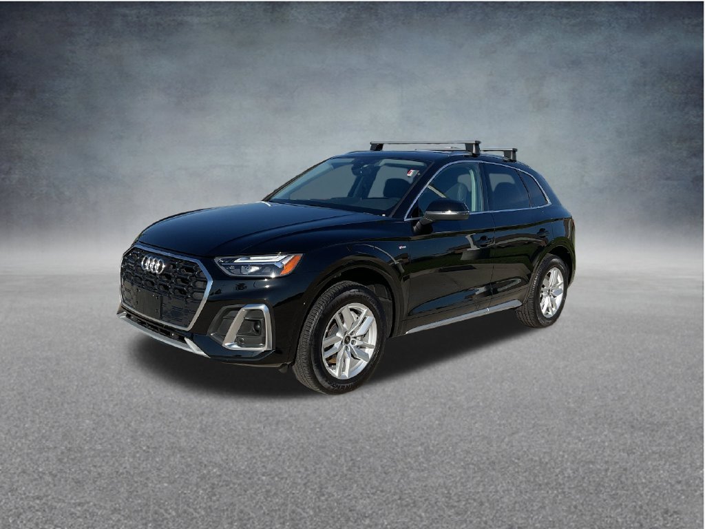 Used 2023 Audi Q5 2.0T Premium w/ Convenience Package AWD/4WD image 3