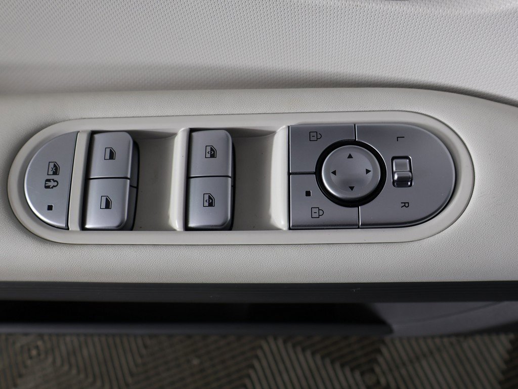 Used 2024 Hyundai Ioniq 5 SEL image 36