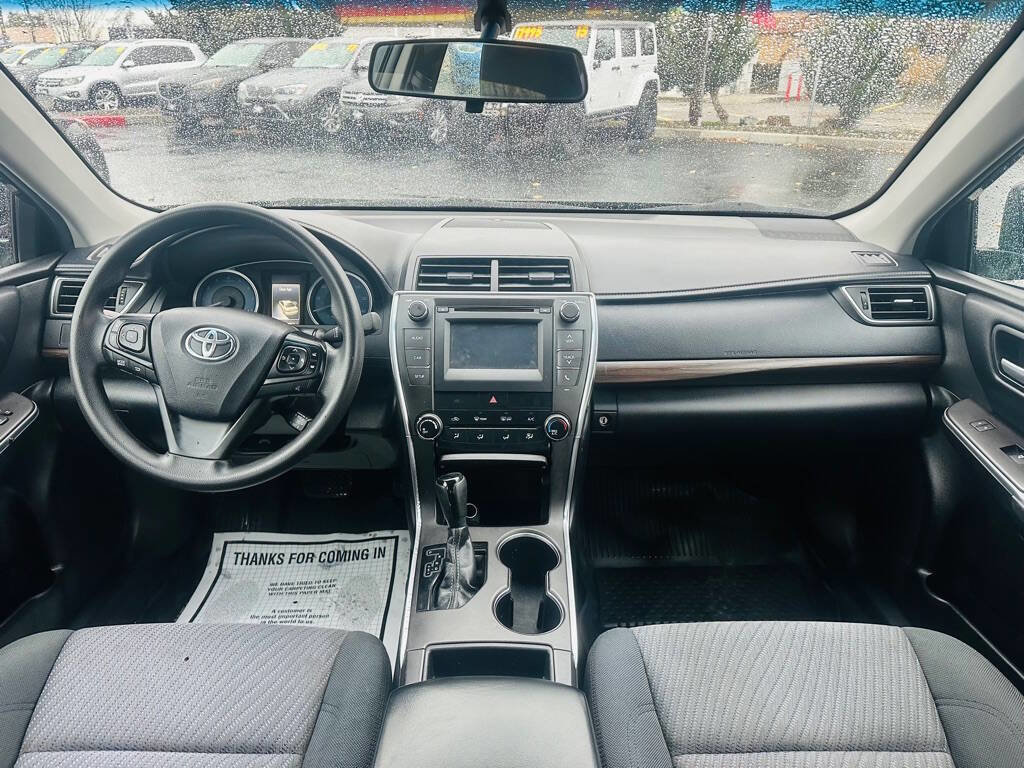 Used 2016 Toyota Camry LE w/ Protection Package (Q2) image 9