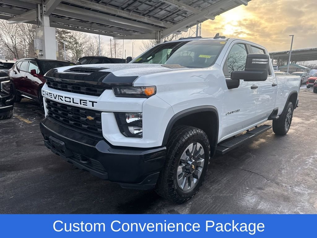 Used 2021 Chevrolet Silverado 2500 Custom w/ Custom Value Package image 3