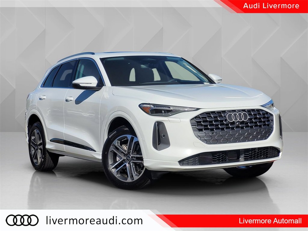 New 2025 Audi Q5 Premium Plus