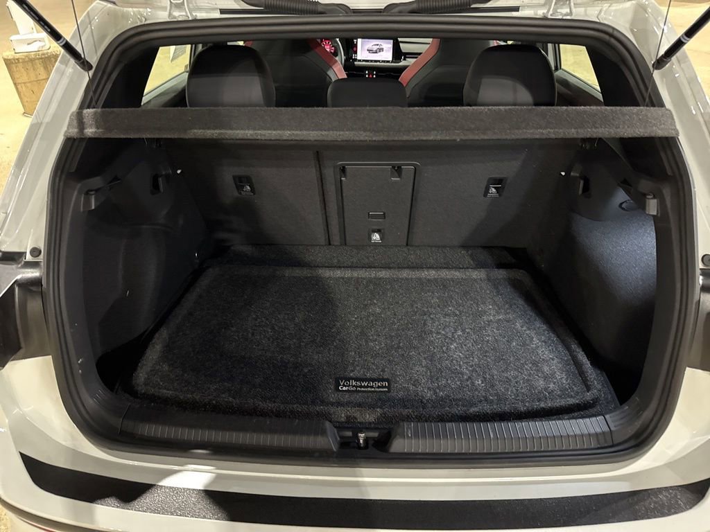 Used 2023 Volkswagen GTI Autobahn image 15