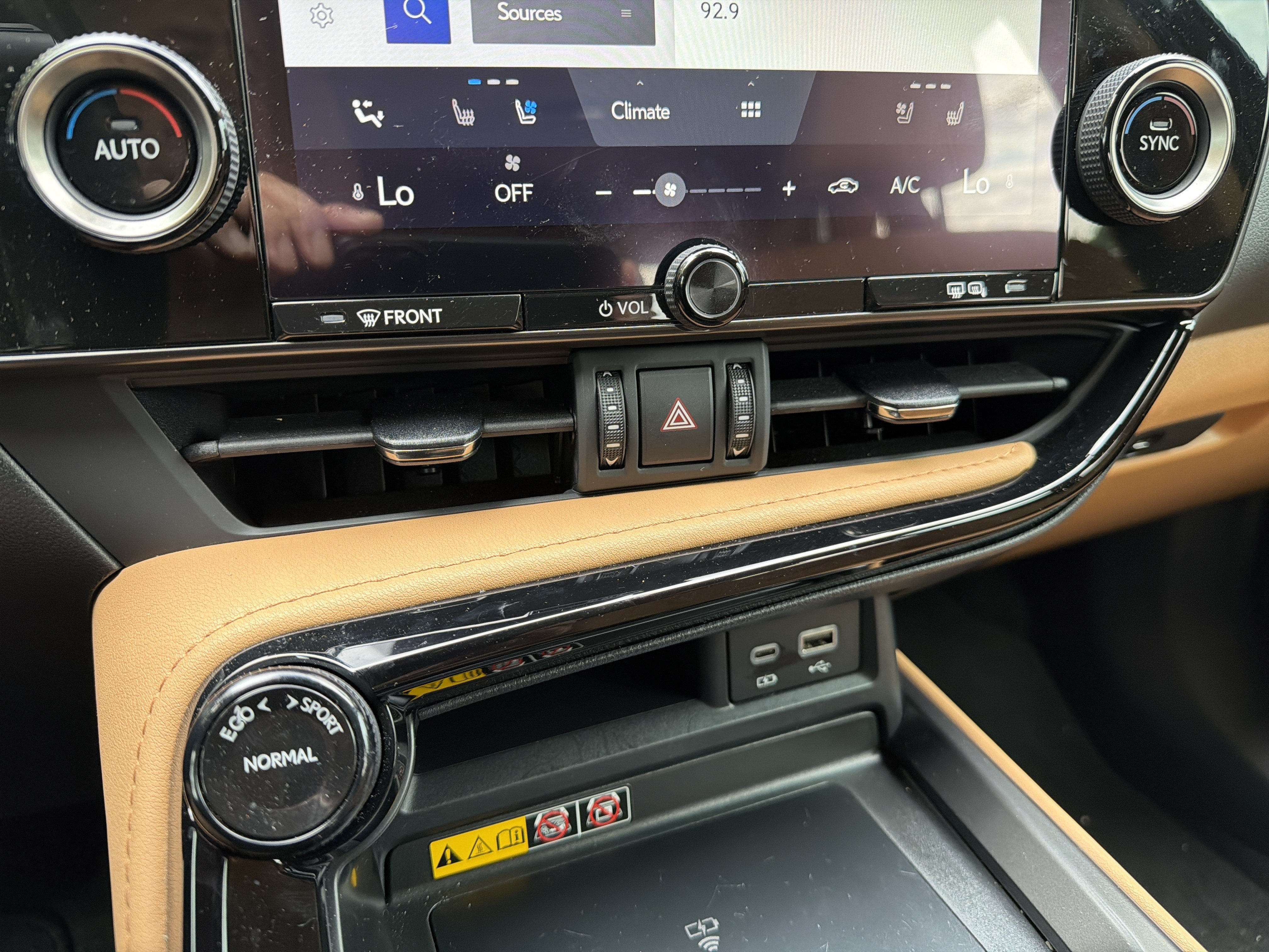 Certified 2025 Lexus NX 350 AWD w/ Premium Package image 25