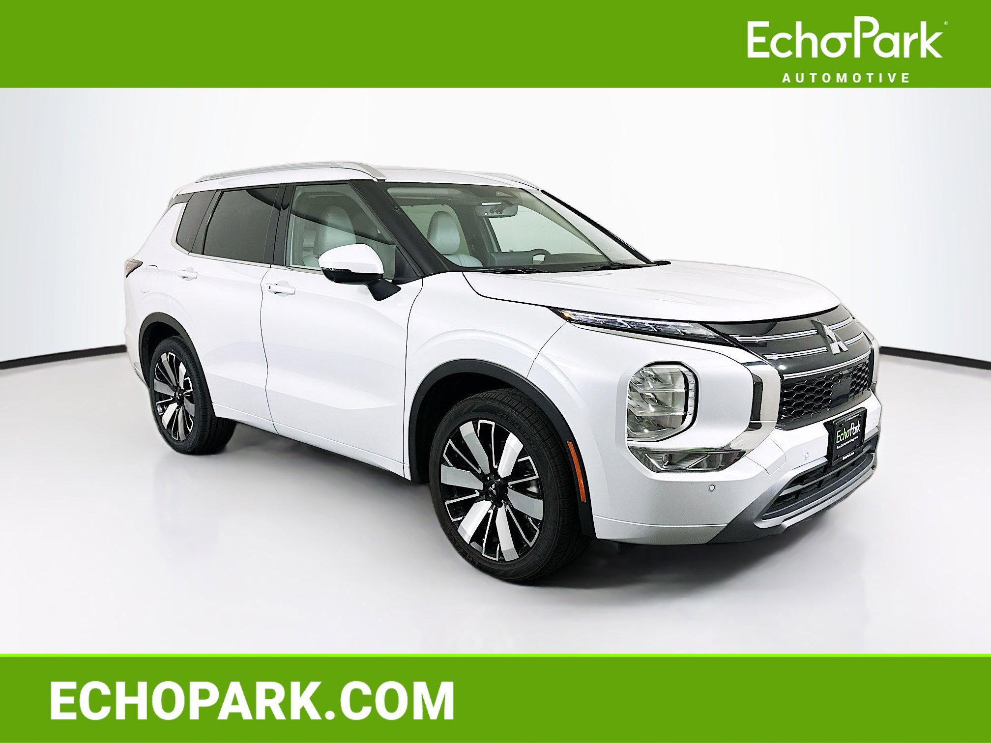 Used 2025 Mitsubishi Outlander SEL