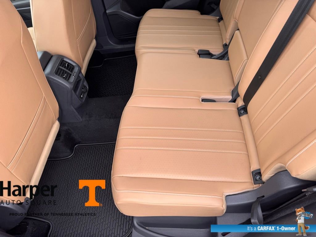 Used 2023 Volkswagen Tiguan SE image 10