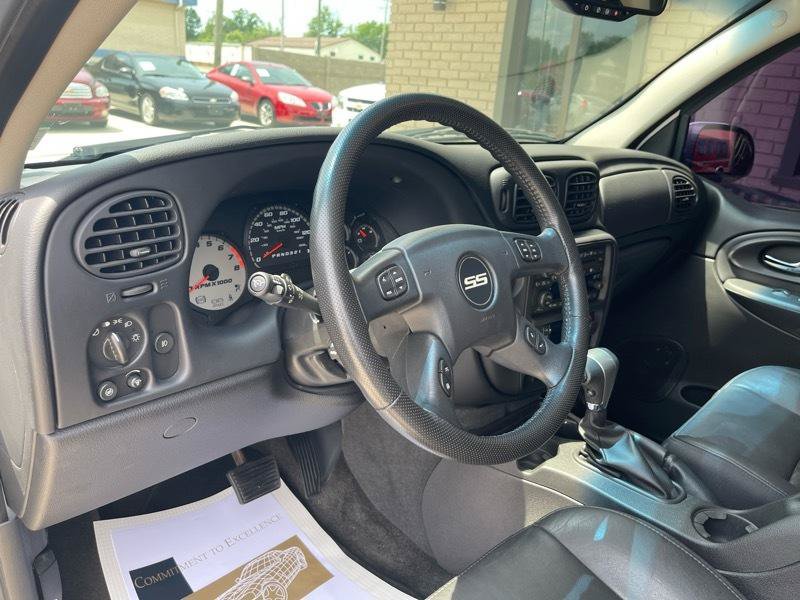 Used 2006 Chevrolet TrailBlazer LT w/ SS Package RWD image 29