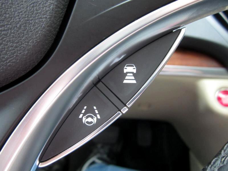 Used 2017 Acura MDX SH-AWD w/ Advance Package image 38