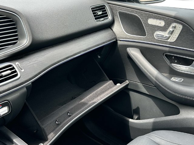 Certified 2025 Mercedes-Benz GLE 350 4MATIC image 32