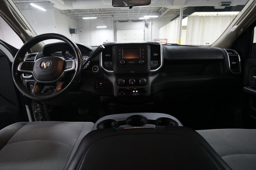 Used 2020 RAM 3500 Big Horn AWD/4WD image 5