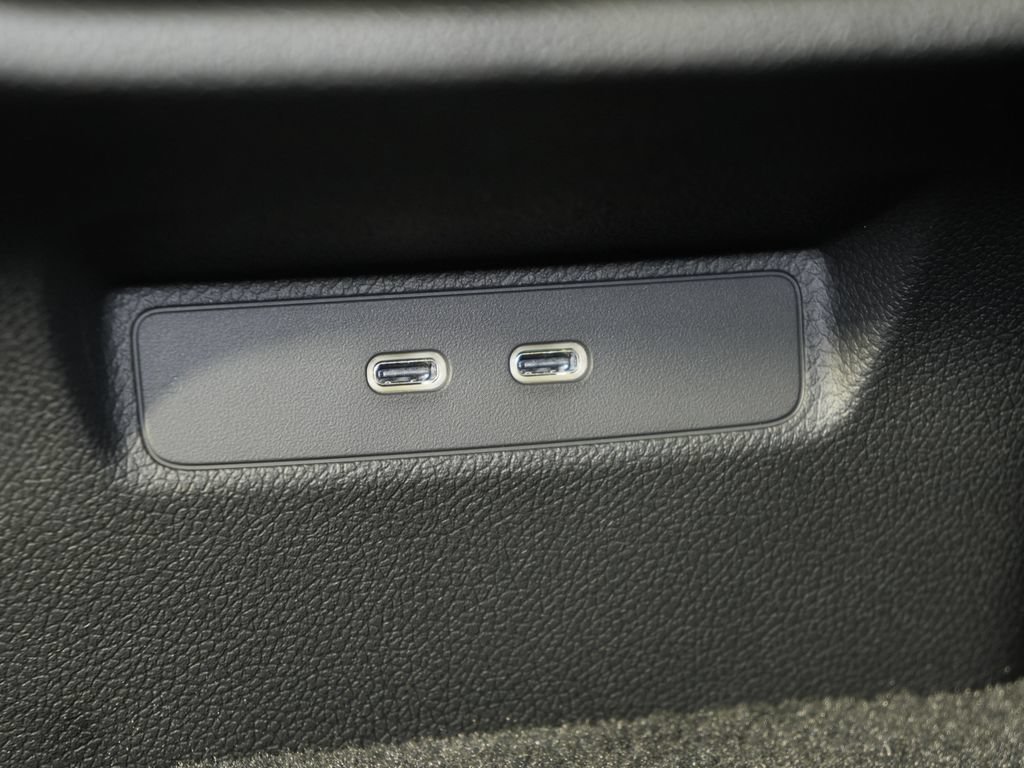 New 2027 Mercedes-Benz E 53 AMG e 4MATIC Sedan image 33
