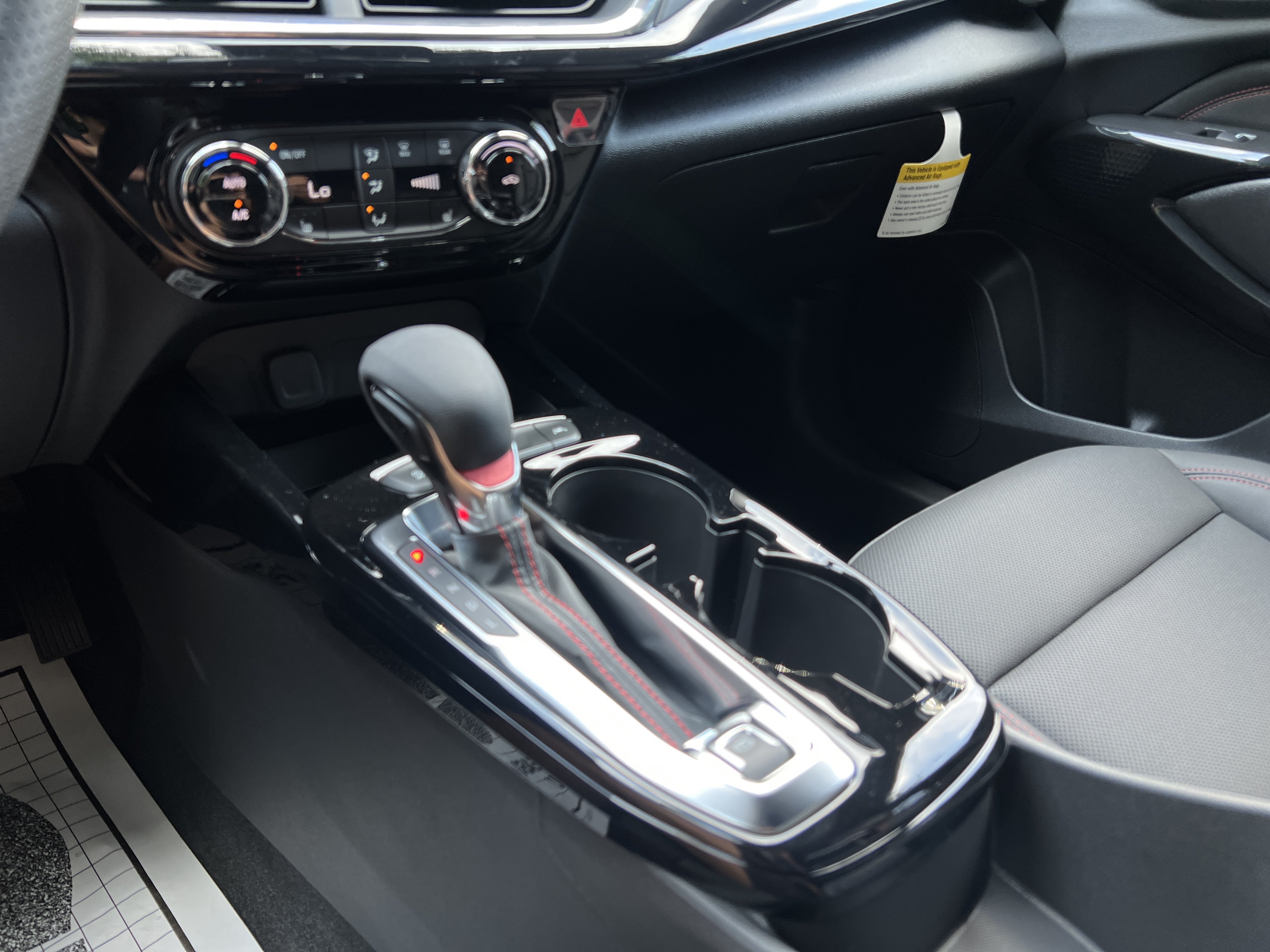 New 2026 Chevrolet Trax RS FWD image 28
