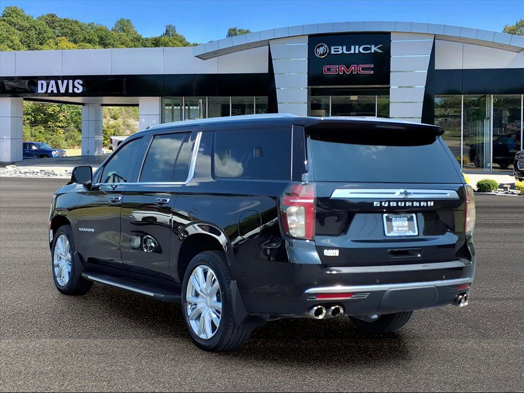 Used 2021 Chevrolet Suburban High Country image 3