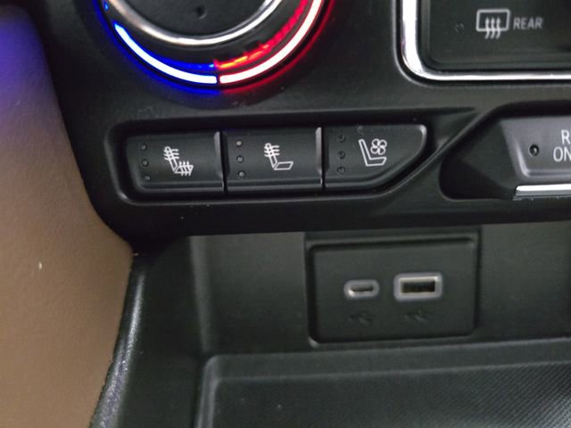 Used 2021 Chevrolet Tahoe High Country w/ Premium Package AWD/4WD image 38