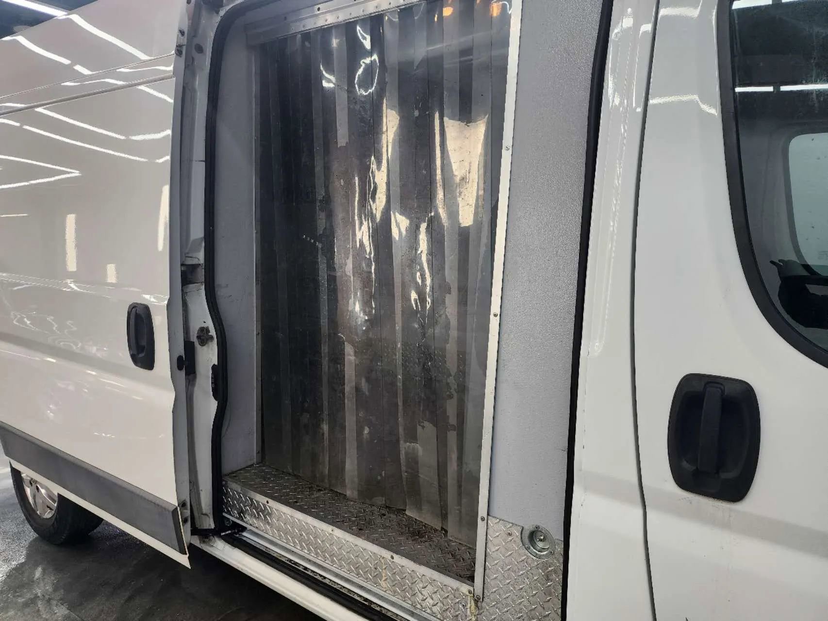 Used 2014 RAM ProMaster 3500 w/ Premium Appearance Group image 17