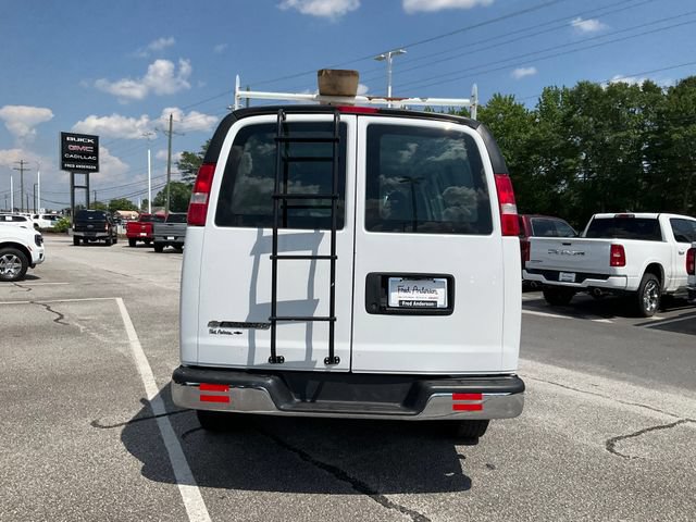 Used 2022 Chevrolet Express 2500 w/ Driver Convenience Package RWD image 19