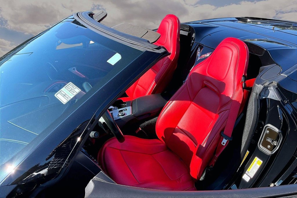 Used 2019 Chevrolet Corvette Grand Sport RWD image 19