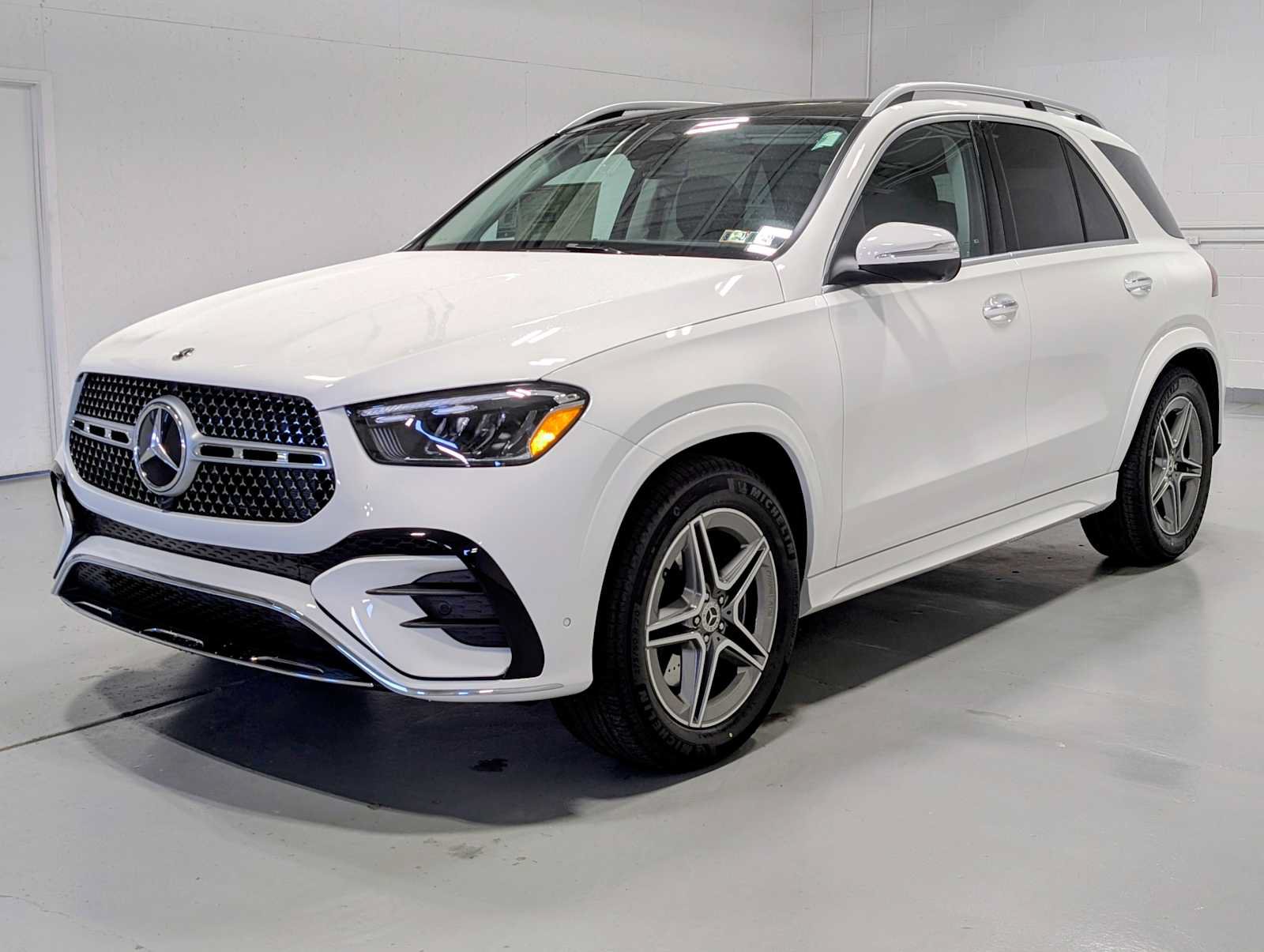 New 2026 Mercedes-Benz GLE 350 4MATIC image 1