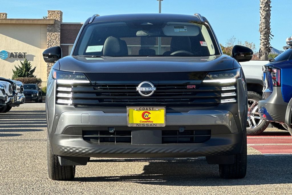 New 2026 Nissan Kicks SR image 3