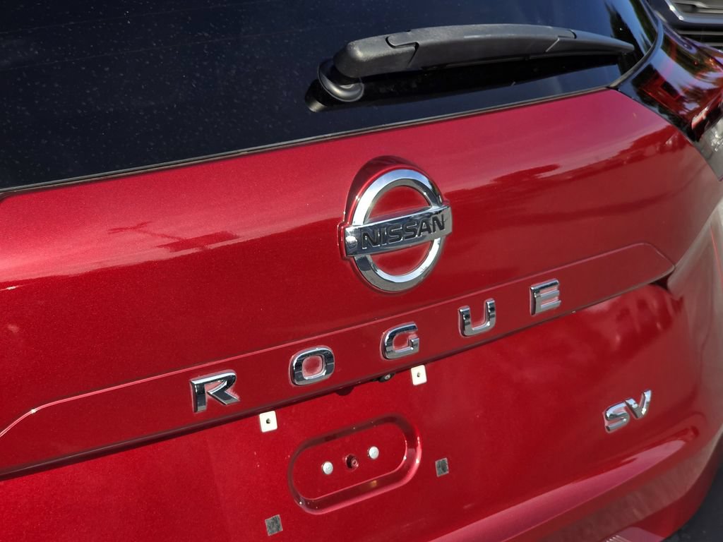 Used 2021 Nissan Rogue SV w/ Premium Package FWD image 8