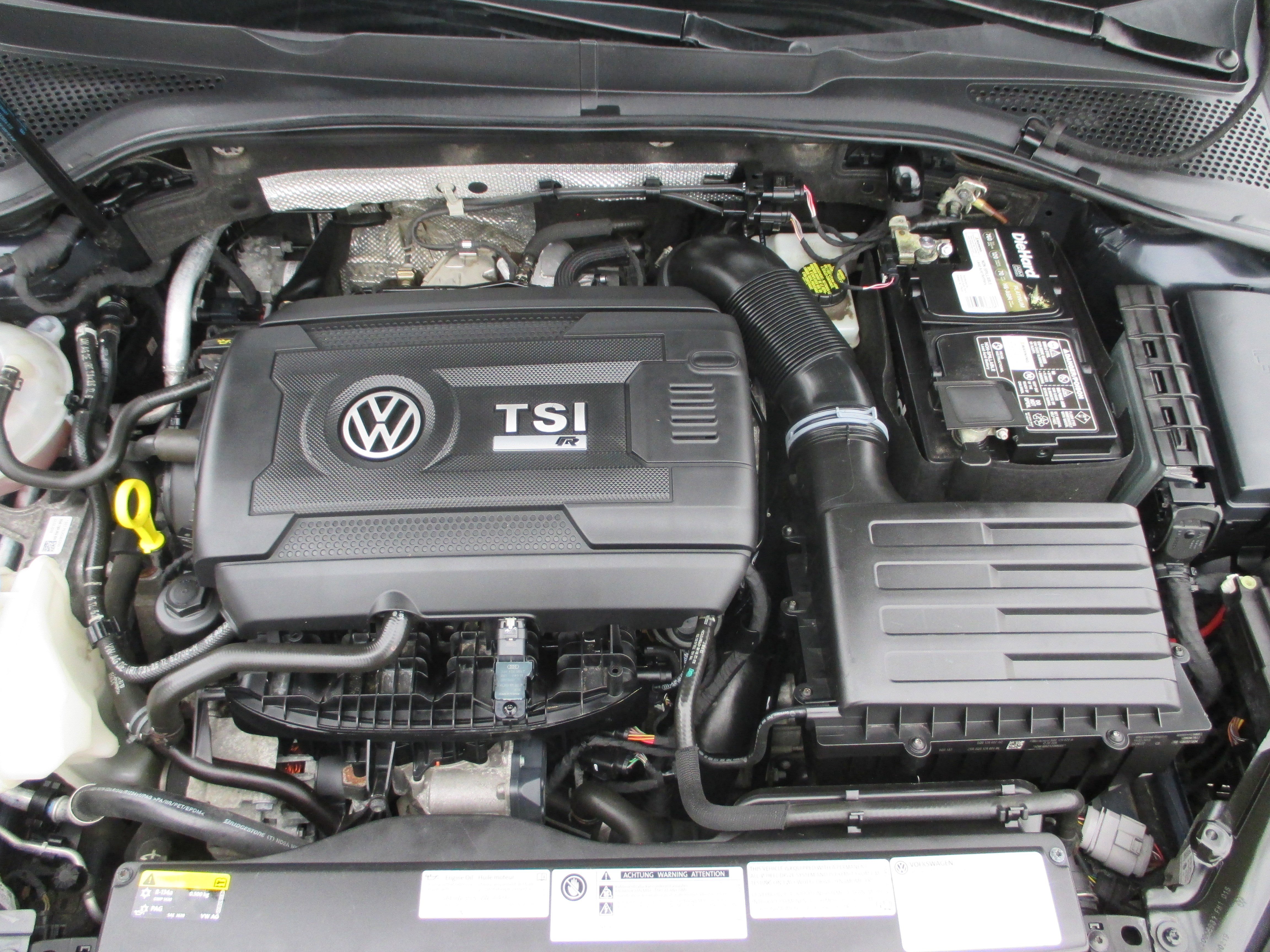 Used 2019 Volkswagen Golf R 4-Door AWD/4WD image 24