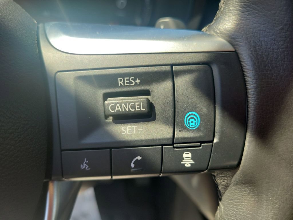 Used 2024 INFINITI QX60 Luxe w/ Performance Audio Package image 27