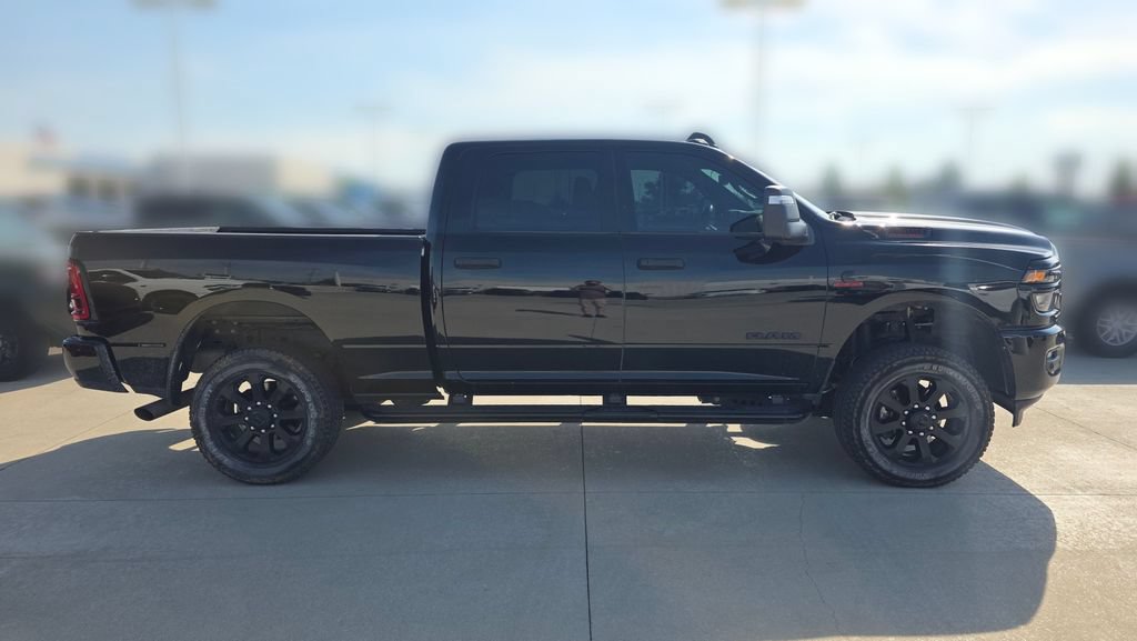 Used 2025 RAM 2500 Big Horn AWD/4WD image 7