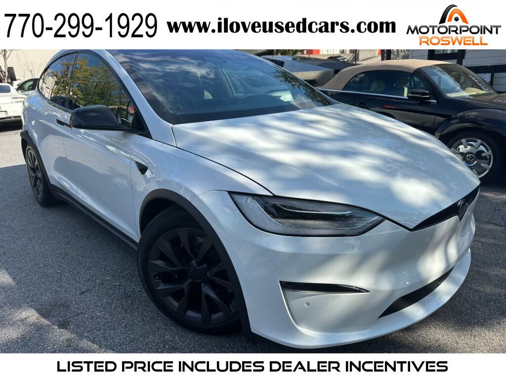 Used 2023 Tesla Model X Plaid image 1
