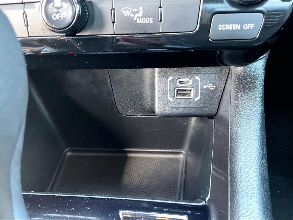 Used 2024 Jeep Compass Latitude image 26