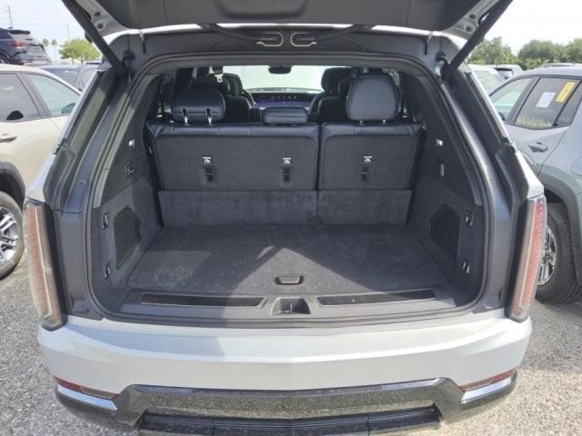 Used 2025 Cadillac Escalade IQ Sport 2 image 10