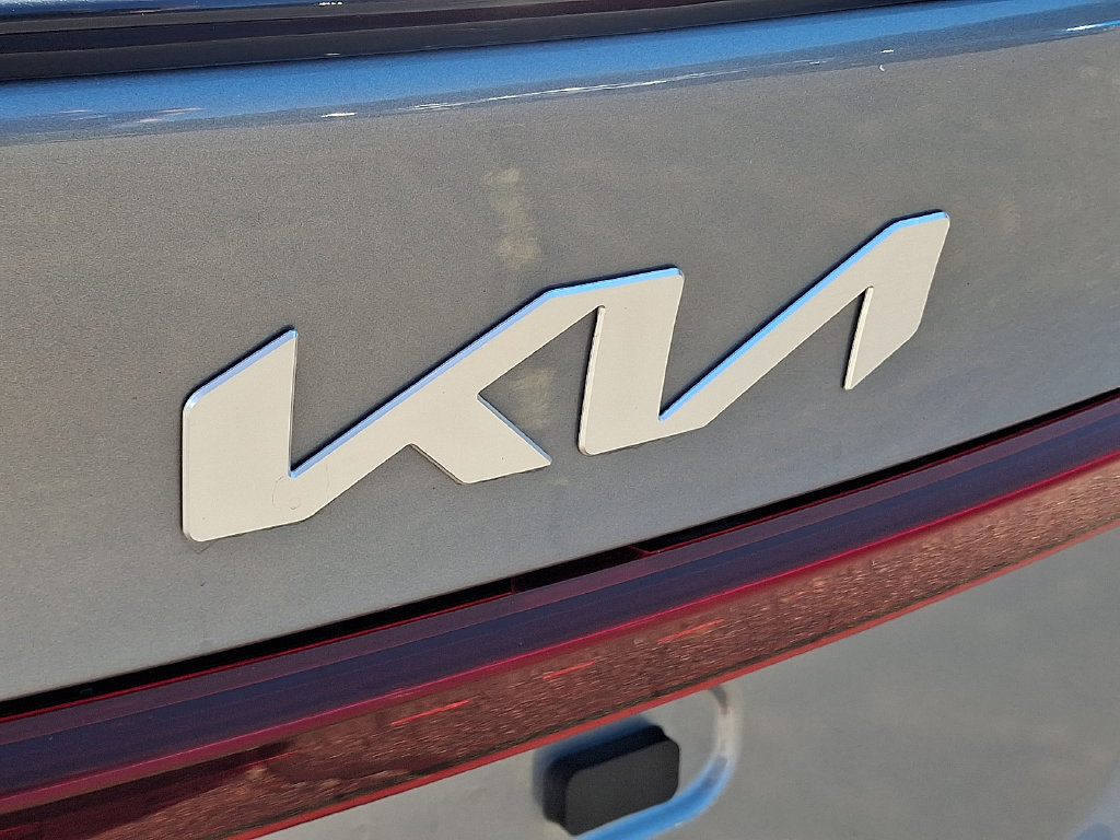 Used 2023 Kia Forte GT-Line w/ GT-Line Premium Package FWD image 31