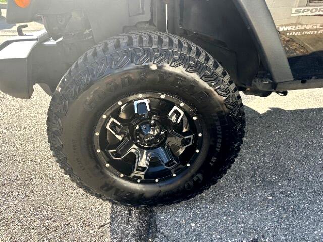 Used 2017 Jeep Wrangler Unlimited Sport w/ Connectivity Group image 11