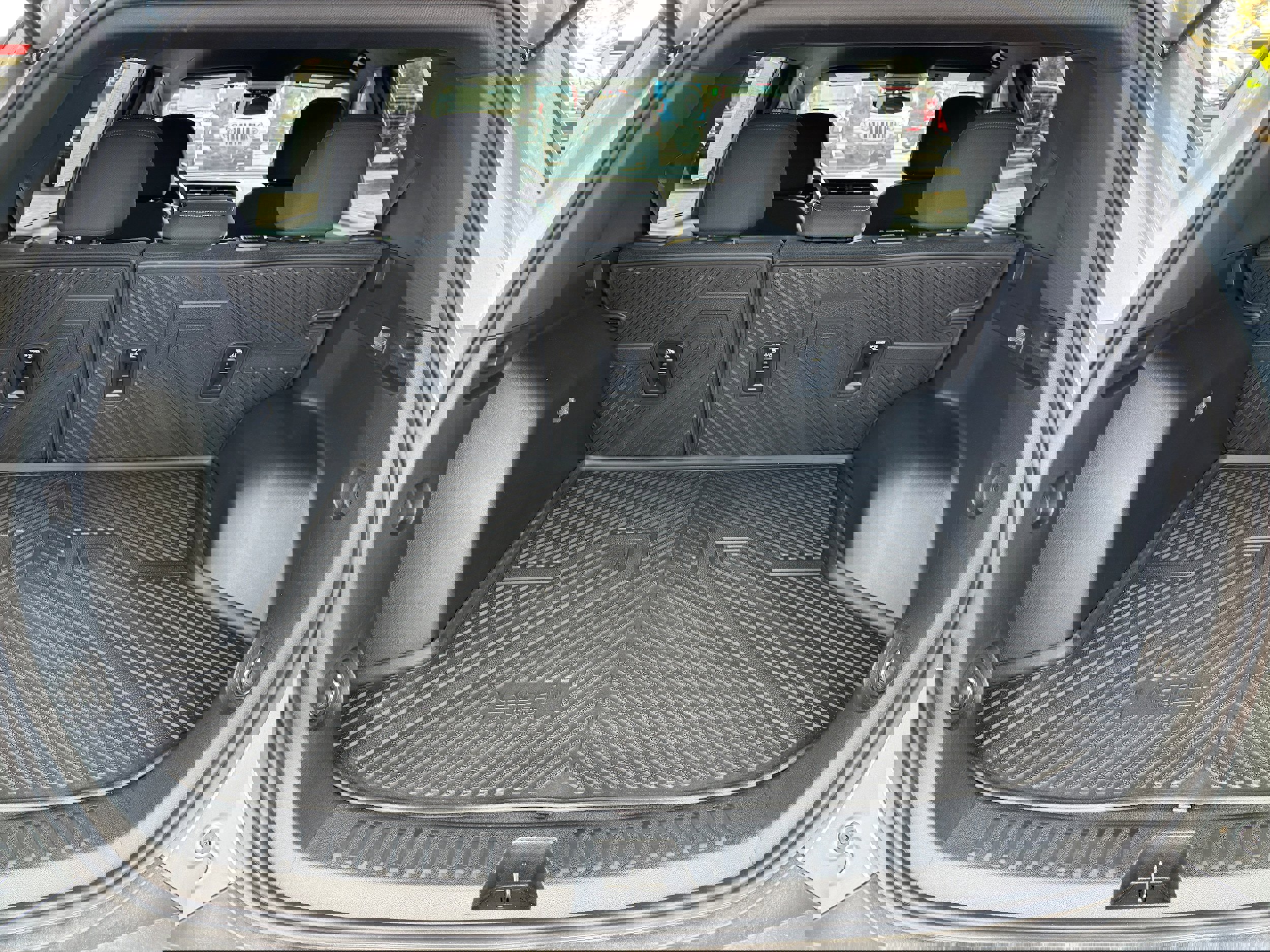 Used 2026 GMC Terrain Elevation image 14