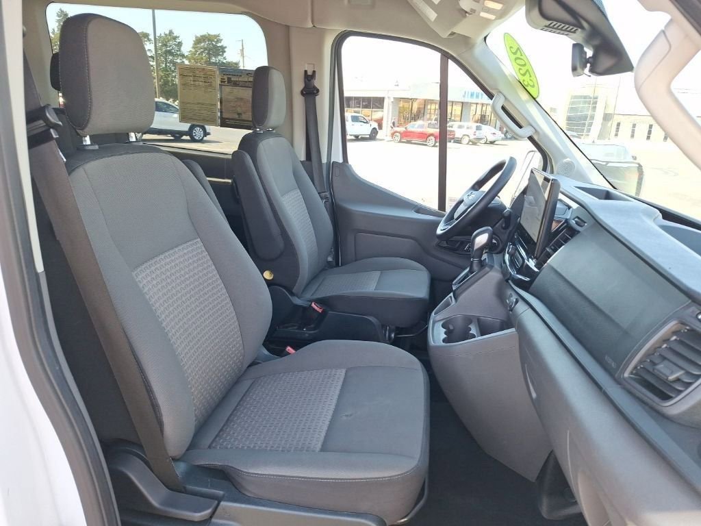 Used 2023 Ford Transit 350 XLT image 14
