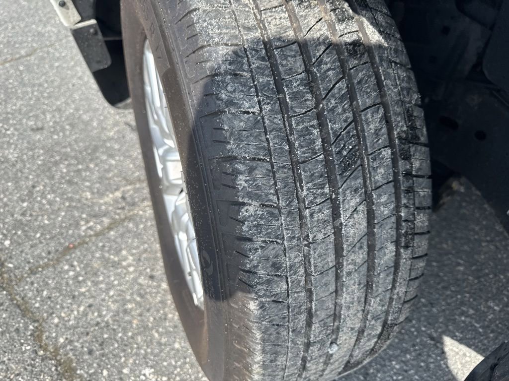 Used 2024 Nissan Frontier SV w/ SV Convenience Package RWD image 29