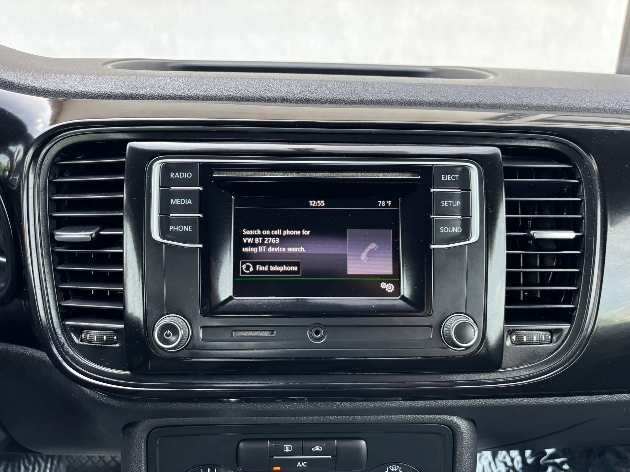 Used 2019 Volkswagen Beetle 2.0T S image 29