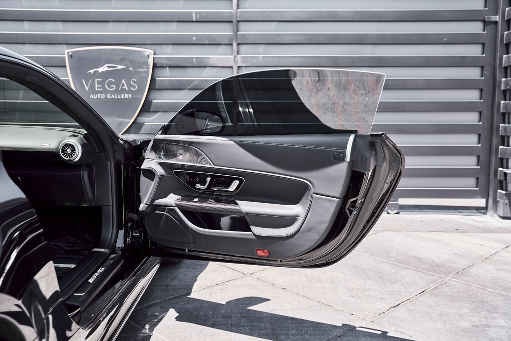 Used 2025 Mercedes-Benz AMG GT 63 image 27