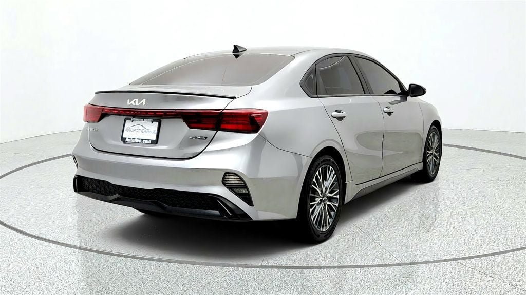 Used 2024 Kia Forte GT-Line FWD image 5