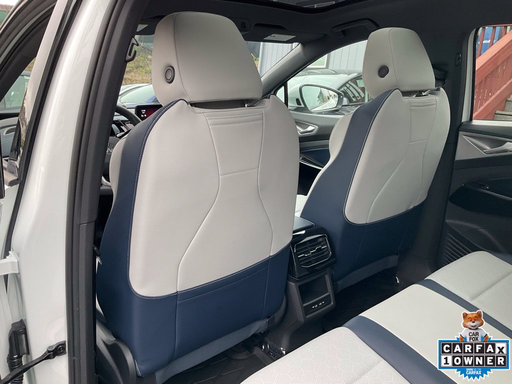 Used 2024 Volkswagen ID.4 S RWD image 33