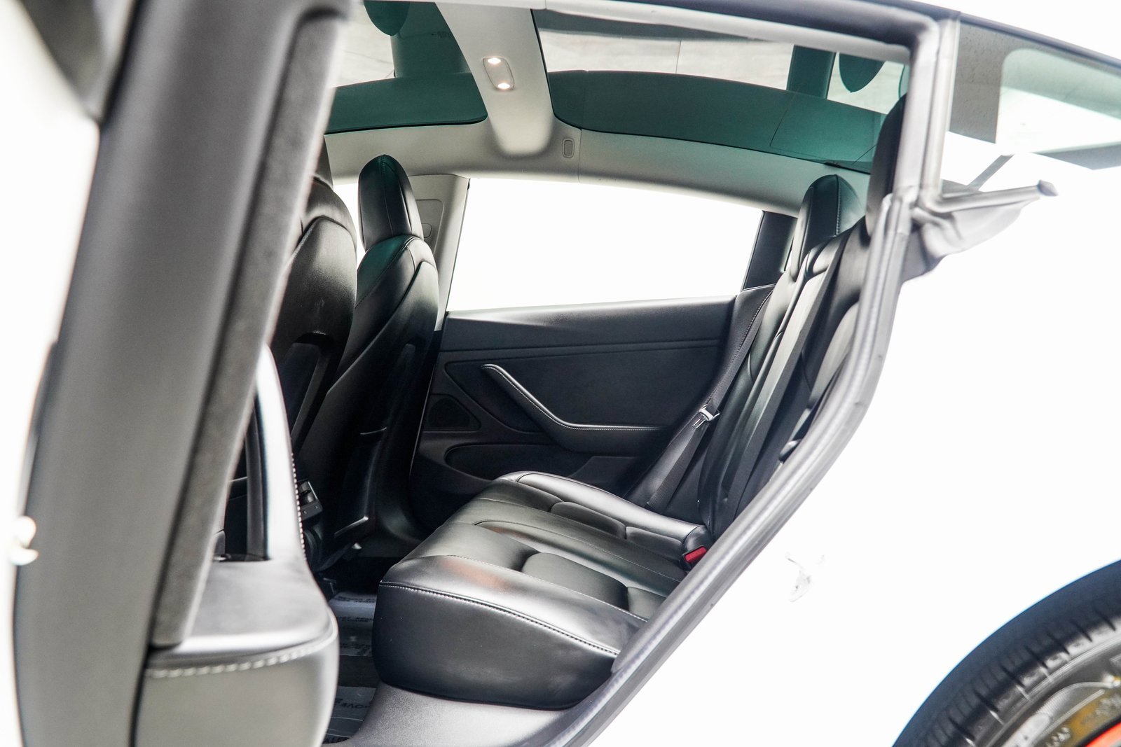 Used 2019 Tesla Model 3 Long Range image 29