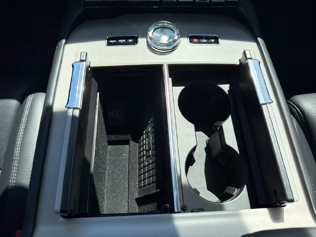 New 2026 Lincoln Navigator Reserve AWD/4WD image 33