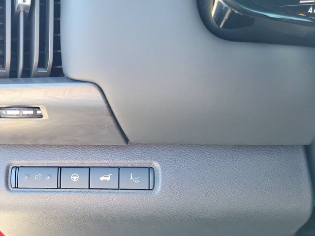 New 2026 Nissan Pathfinder Platinum AWD/4WD image 13