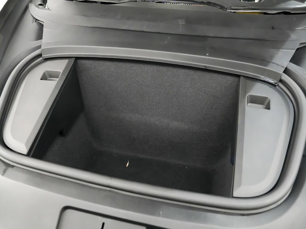 Used 2023 Porsche Taycan 4S w/ Performance Package image 15