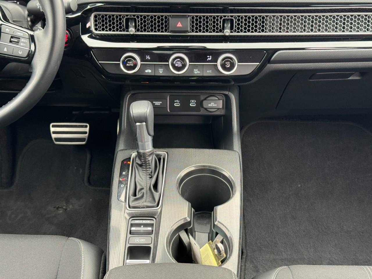 Certified 2025 Honda Civic Sport image 15