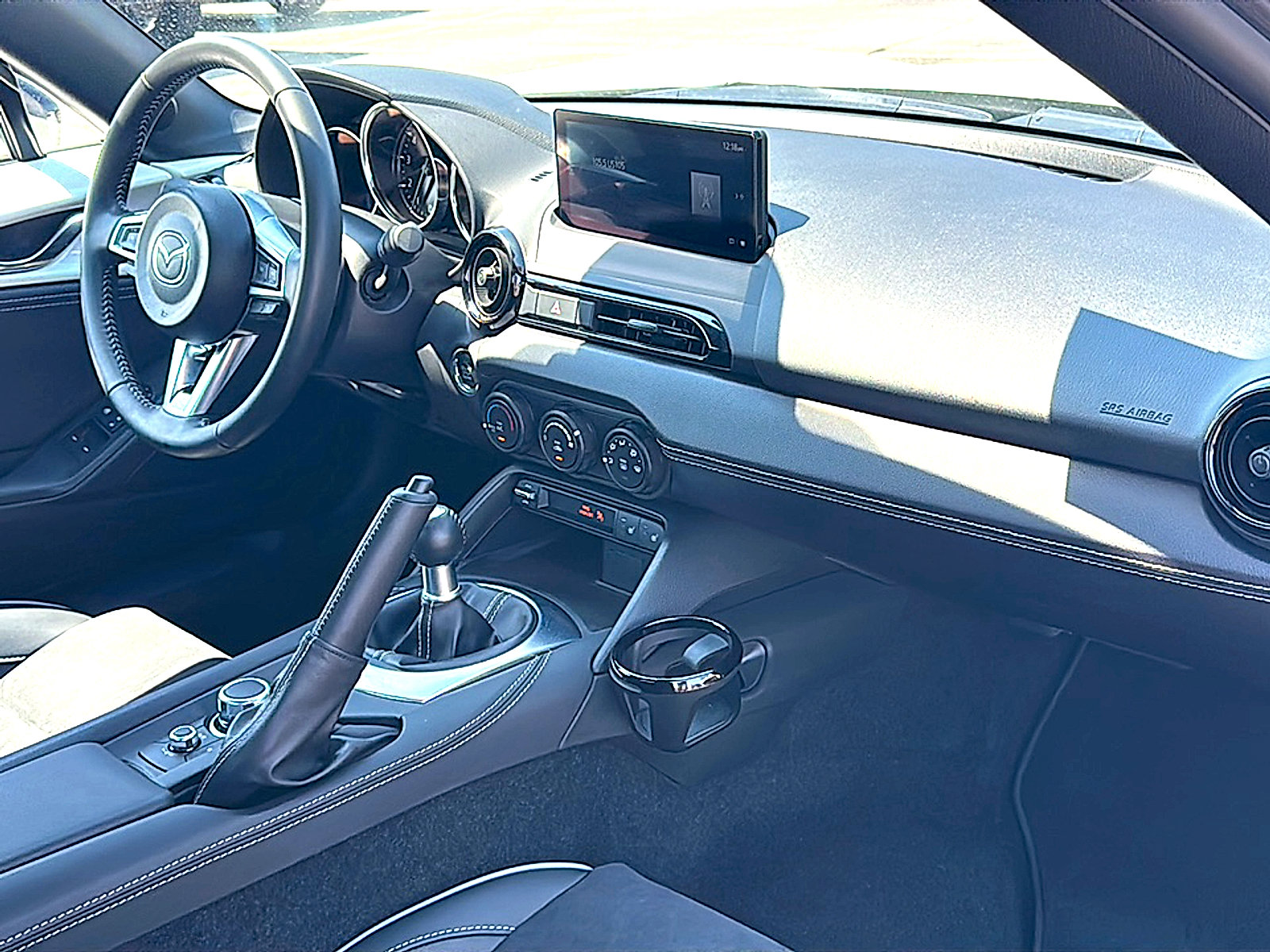 Used 2025 MAZDA MX-5 Miata RF Club RWD image 19