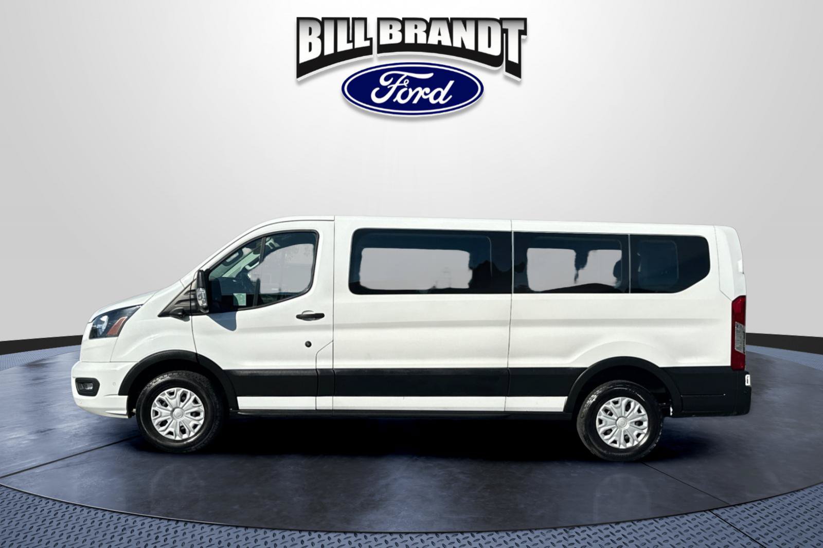 Certified 2023 Ford Transit 350 XLT RWD image 6