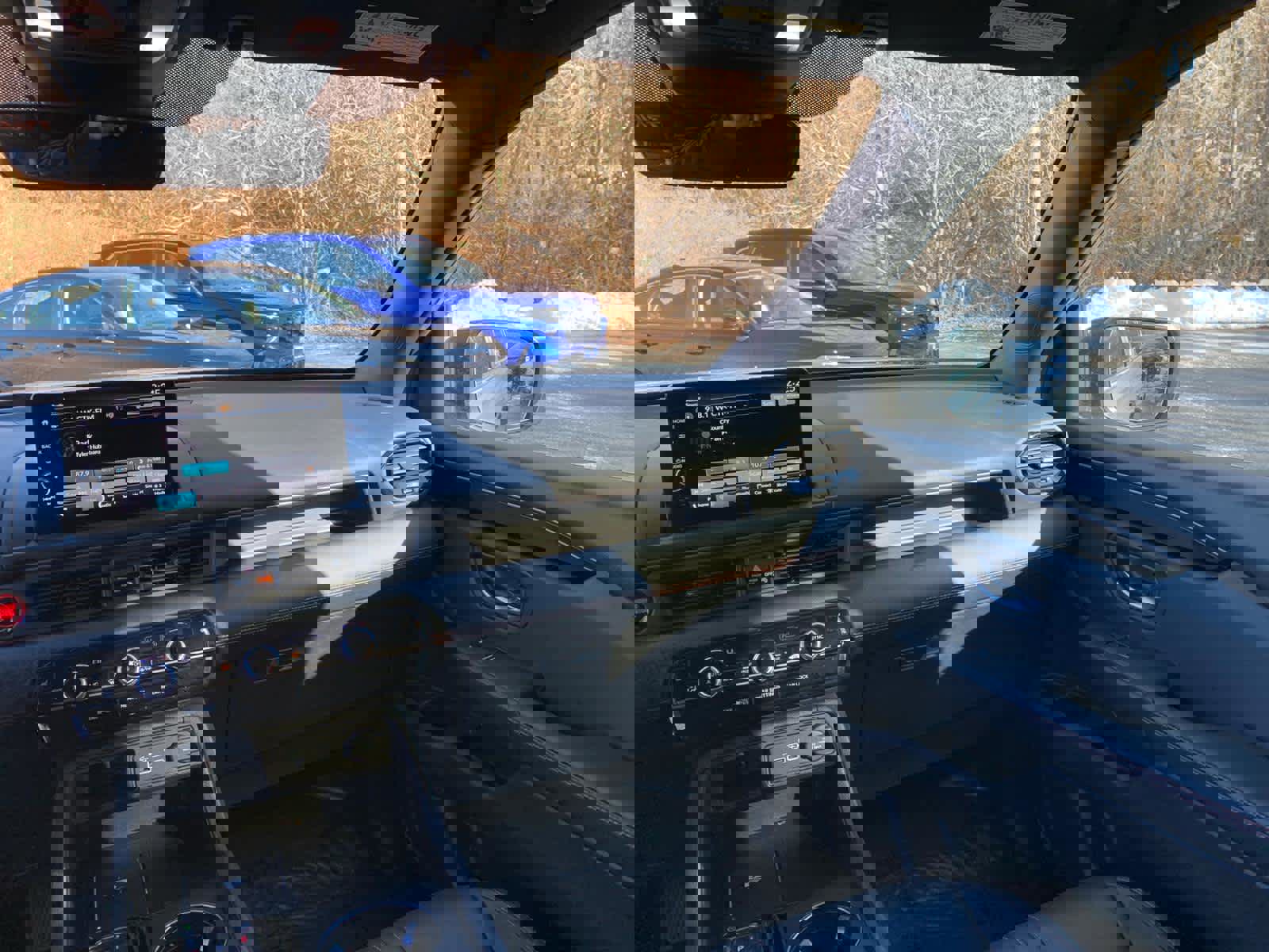 Used 2025 Honda Pilot TrailSport image 36