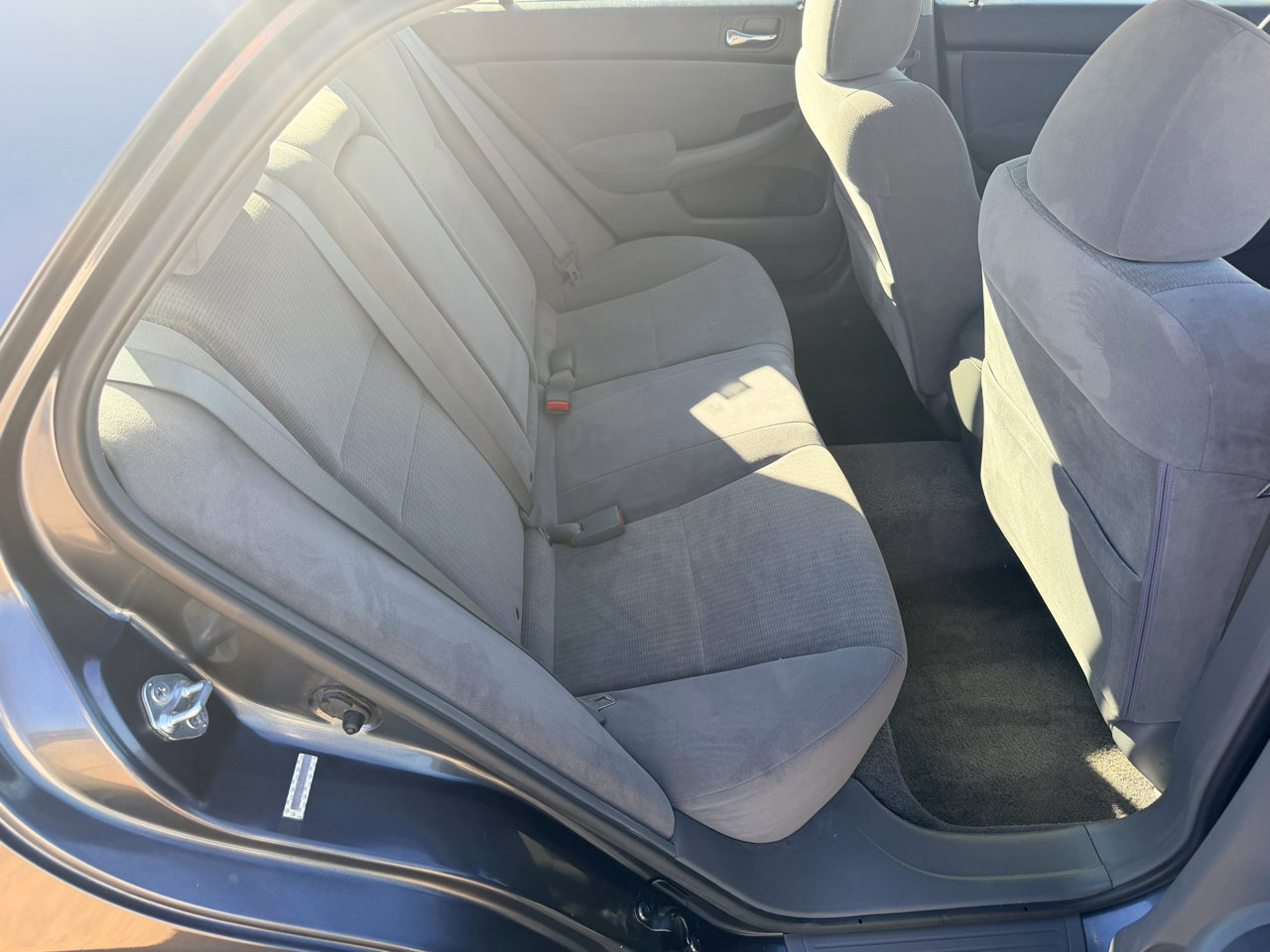 Used 2003 Honda Accord LX image 12