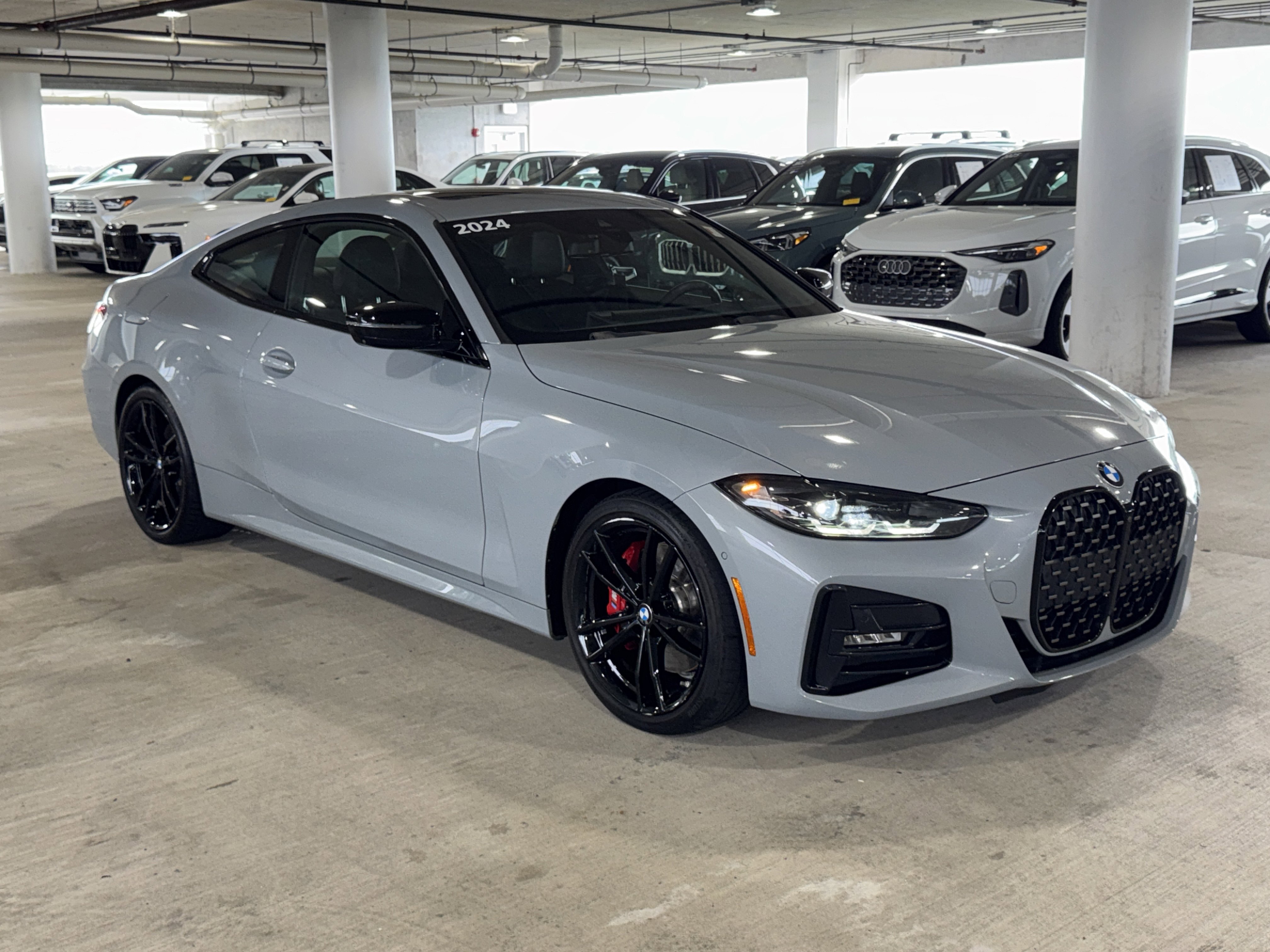 Used 2024 BMW 430i Coupe w/ M Sport Package RWD image 2