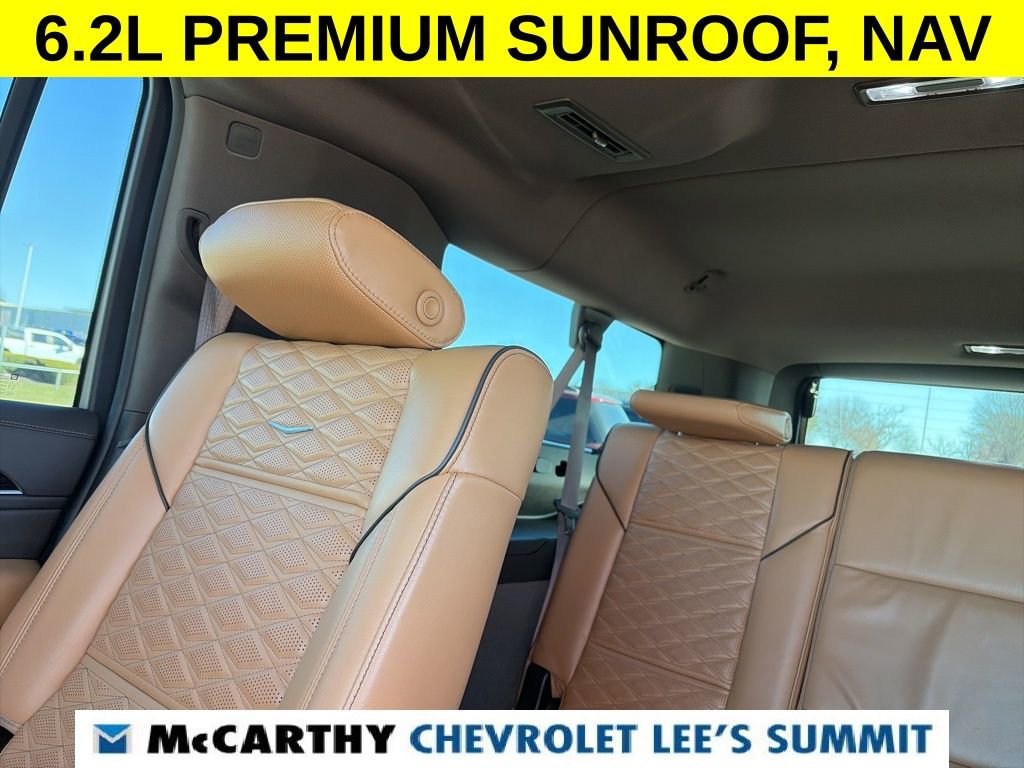 Used 2022 Cadillac Escalade ESV Premium Luxury image 48